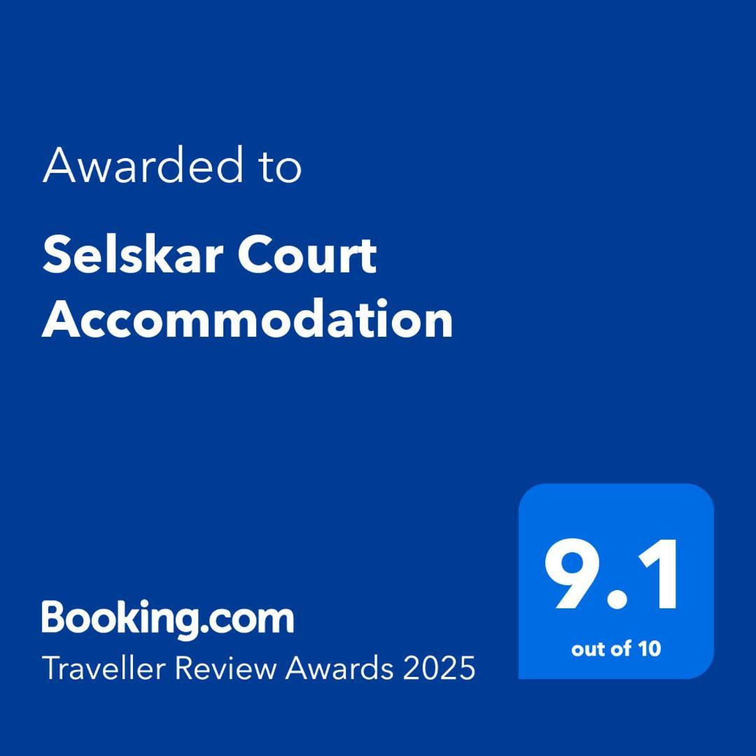 Selskar Court Accommodation Wexford Exterior photo